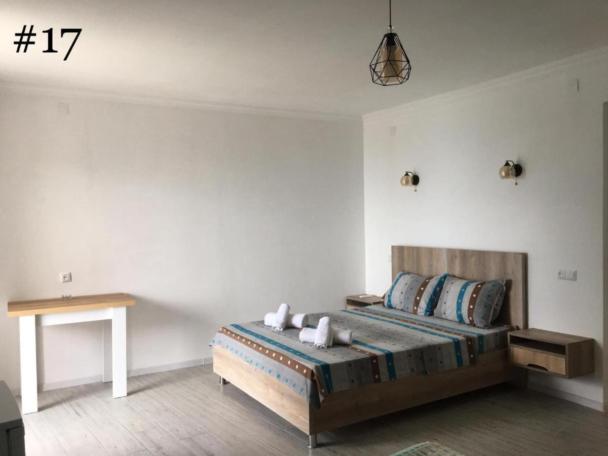 Rezo'S House Hotel ควาเรียที ภายนอก รูปภาพ