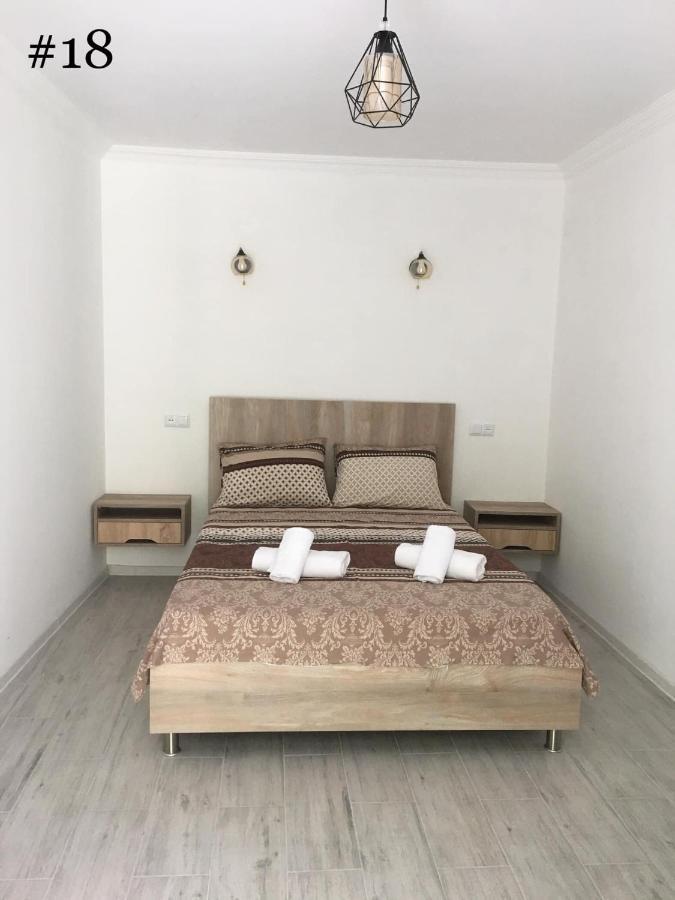 Rezo'S House Hotel ควาเรียที ภายนอก รูปภาพ