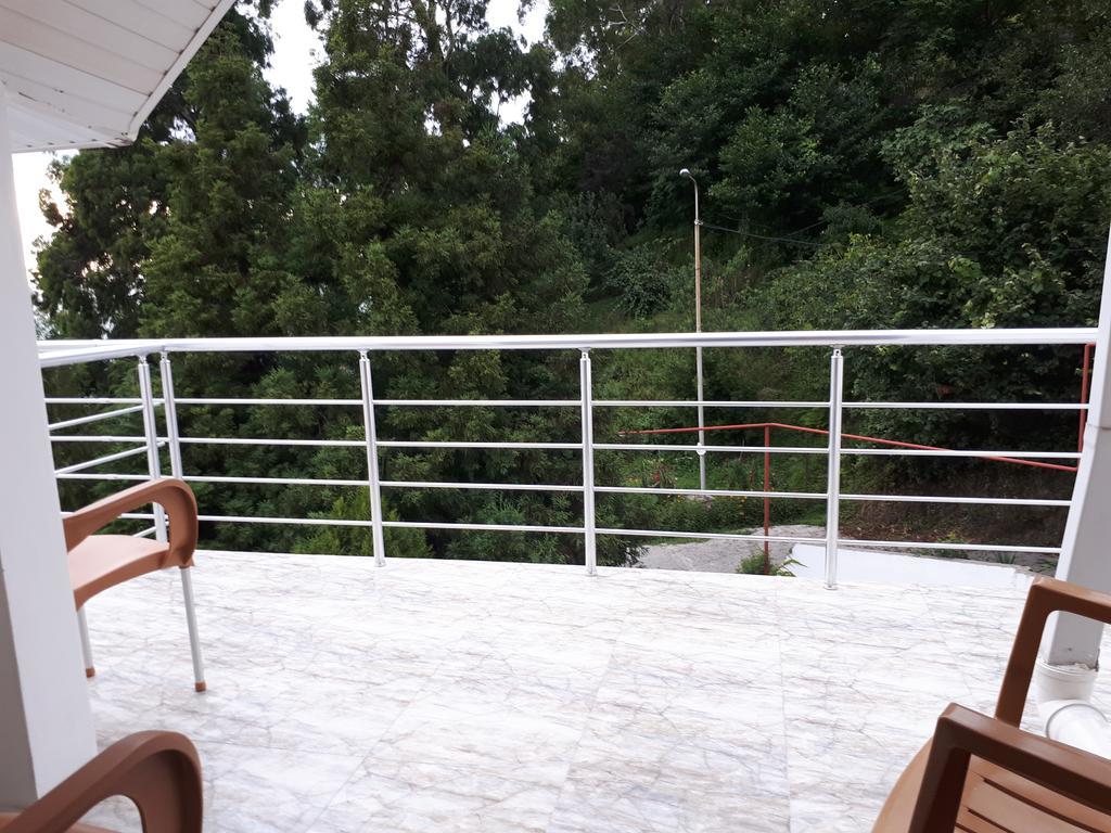 Rezo'S House Hotel ควาเรียที ภายนอก รูปภาพ