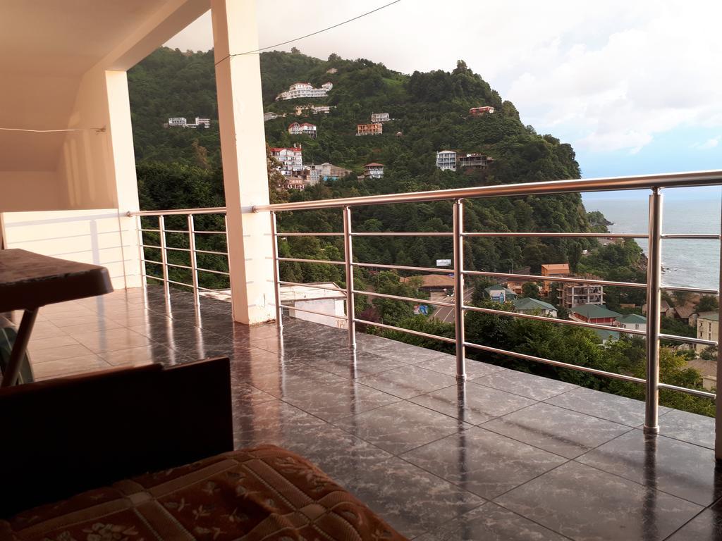 Rezo'S House Hotel ควาเรียที ภายนอก รูปภาพ